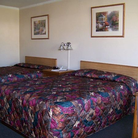 Emerald Sands Inn Milton Ruang foto