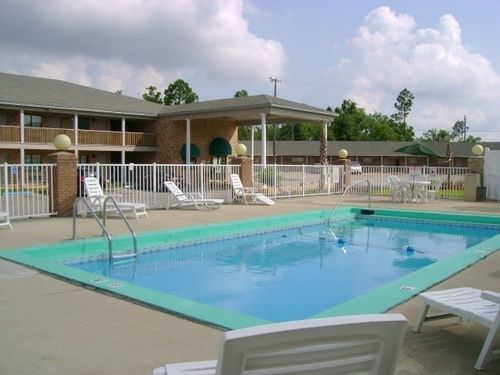 Emerald Sands Inn Milton Bagian luar foto
