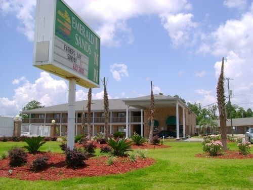 Emerald Sands Inn Milton Bagian luar foto